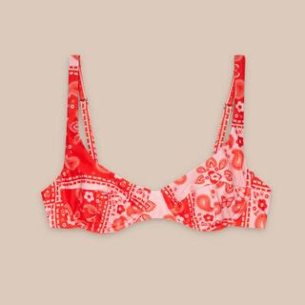 OOKIOH by Lisa Says GahBikini Top in Bandana Print